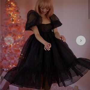 Selkie caviar polka dot - Puff Sleeve Dress (m)